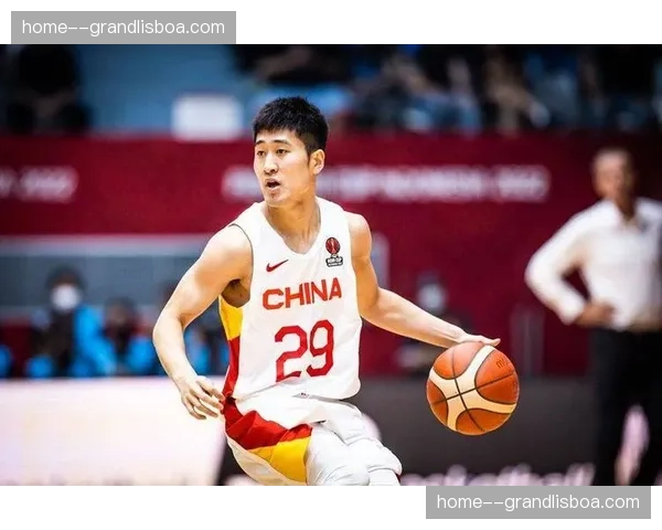 吉林姜伟泽21+5+5全面数据 外线投射提升球队进攻空间
