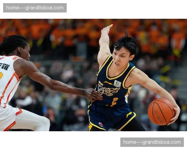 徐杰8分6篮板11助攻，广东控卫组织串联能力获数据印证